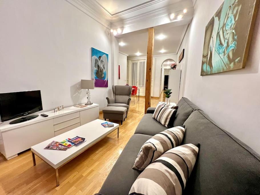 Апартаменты Alojamiento Entero Centro: Piso . Chueca Мадрид Экстерьер фото